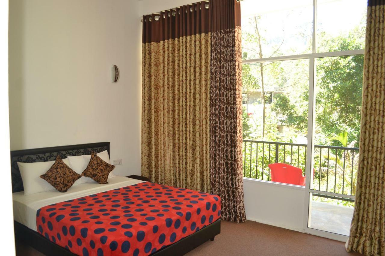 Slightly Chilled Hotel Nallathanniya Exterior photo