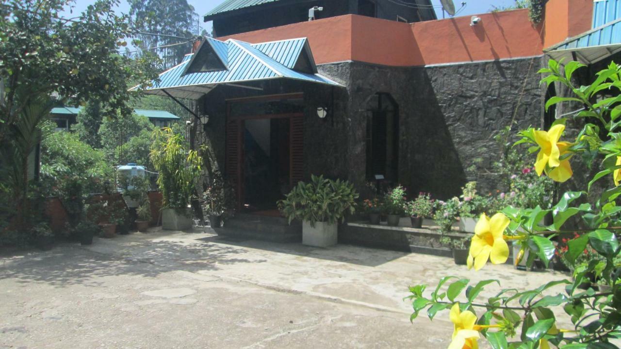 Slightly Chilled Hotel Nallathanniya Exterior photo